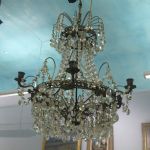 589 6138 CHANDELIER